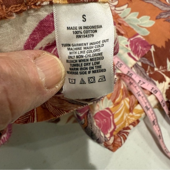 Aeropostale “The Resort Shirt” Orange/Gold Floral/Fauna Cotton Men’s Size Small - Picture 8 of 9